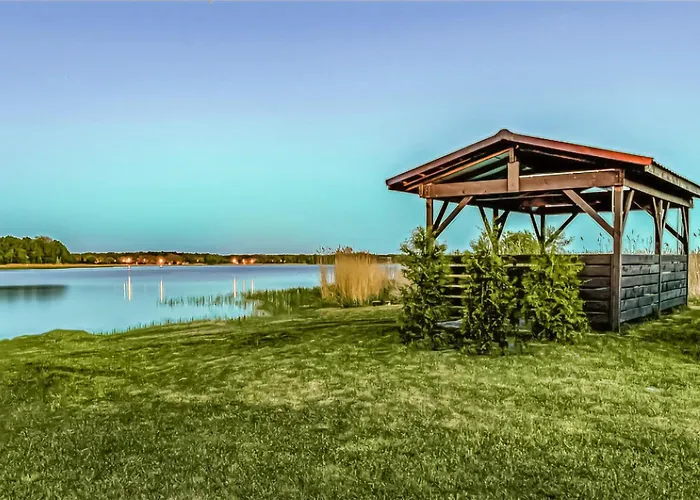 Lovely In Nowe Warpno